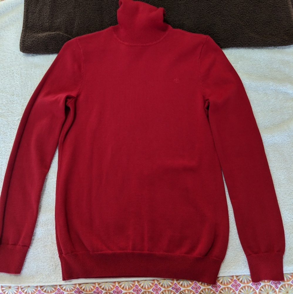 Ralph Lauren Red sweater size medium like new